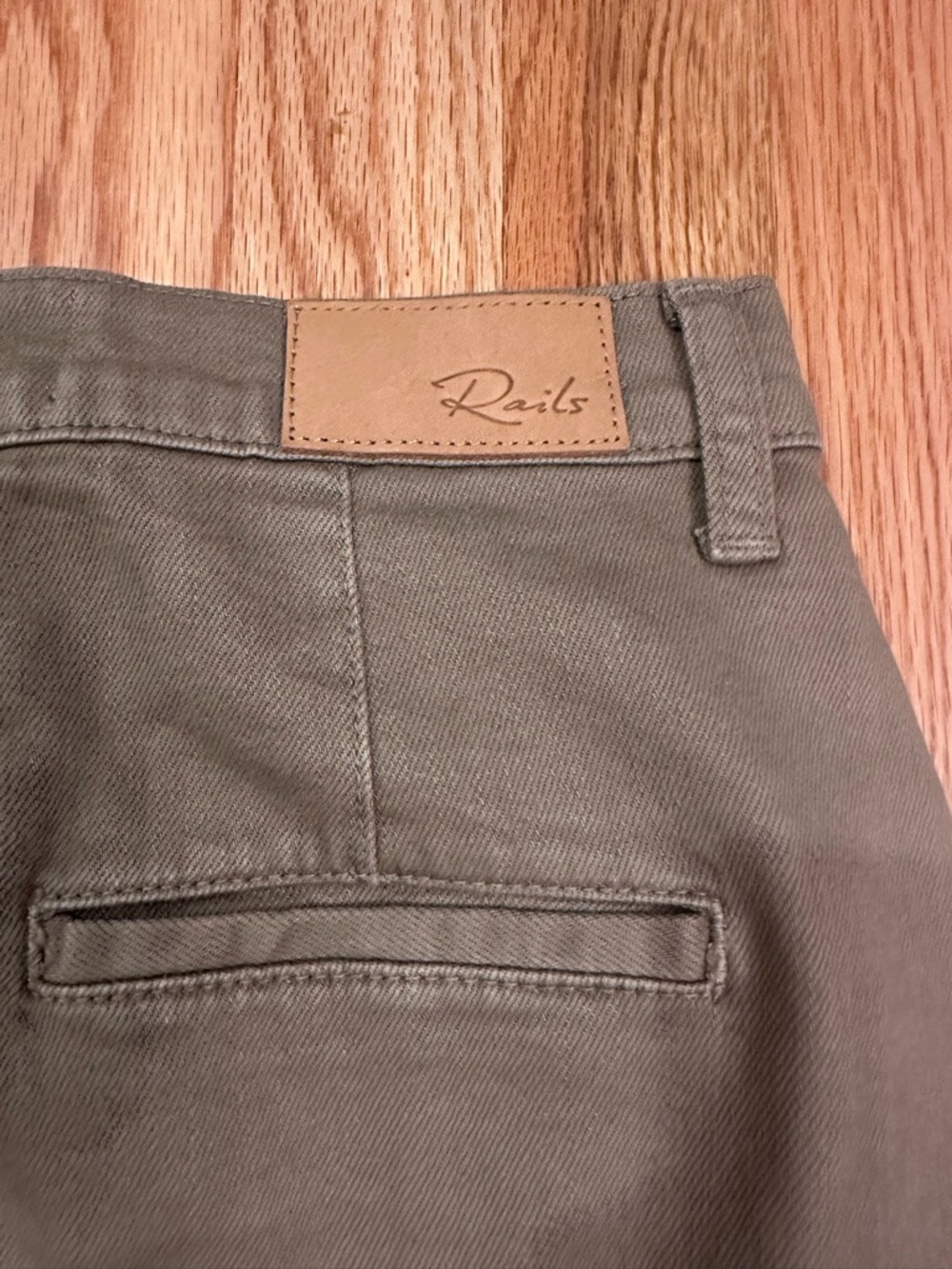 NWT Rails Laurel Stretch Cotton Cargo Skirt, Washed Olive, Size 23 - Picture 6 of 16